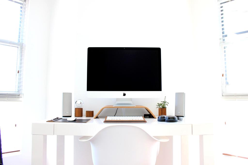 Bioluminescent soil health monitor in a field