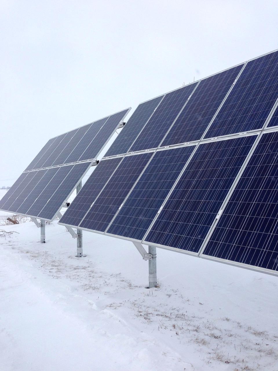 Flexible solar panels on curved surface